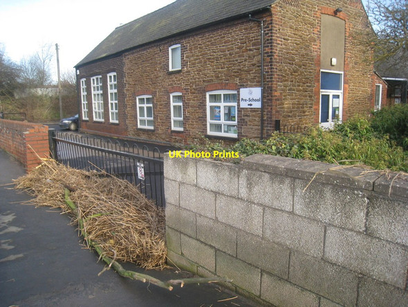 Photo 6"x4" Flood debris, Gunness and Burringham School Gunness c2013