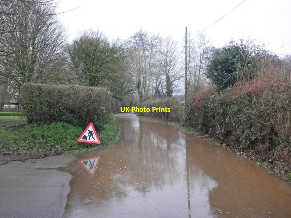 Photo 6"x4" More flooding on Langford Lane Langford\/ST2026 c2014