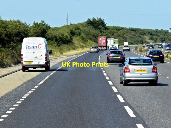Photo 6"x4" Layby on Eastbound A14 near Newmarket Racecourse Swaffham Prior c2013