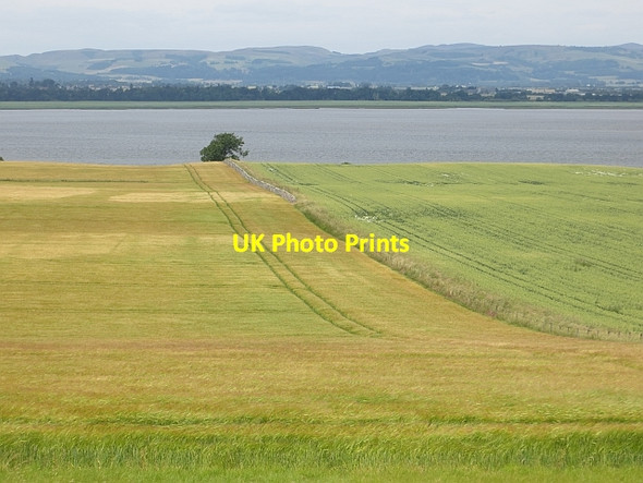 Photo 6"x4" Arable land, Logie Glenduckie c2013