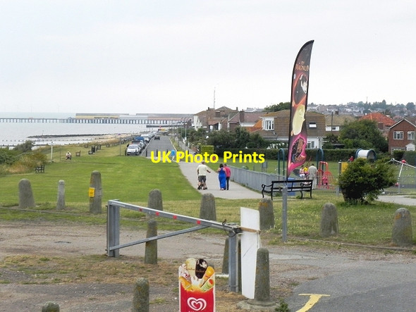 Photo 6"x4" The Parade, Walton-on-The Naze Walton-On-The-Naze c2013