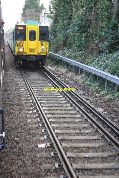 Photo 6"x4" Electric multiple unit heads north for Sutton Station Sutton\/TQ2564 c2014