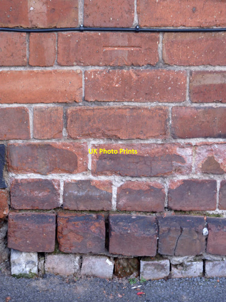 Photo 6"x4" Bench mark, former Clifton Post Office Beeston\/SK5236 c2014