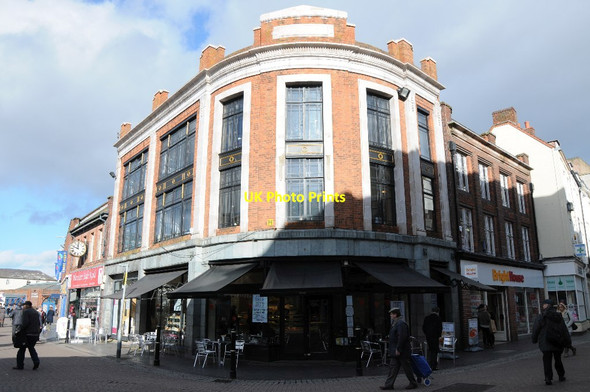 Photo 6"x4" Building on the corner of Broad Street and Angel Place Worcester c2014