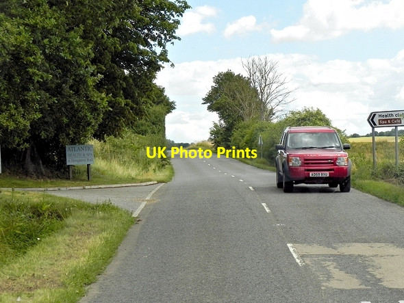 Photo 6"x4" Cavendish Road (A1092) Hickford Hill c2013