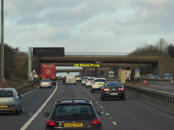 Photo 6"x4" The M1 northbound at Junction 30 Barlborough c2013