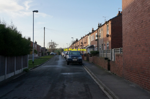 Photo 6"x4" Westfield Avenue, Cutsyke Castleford c2014
