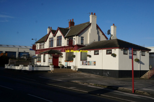 Photo 6"x4" The New Wheatsheaf on Altofts Lane Normanton\/SE3822 c2014