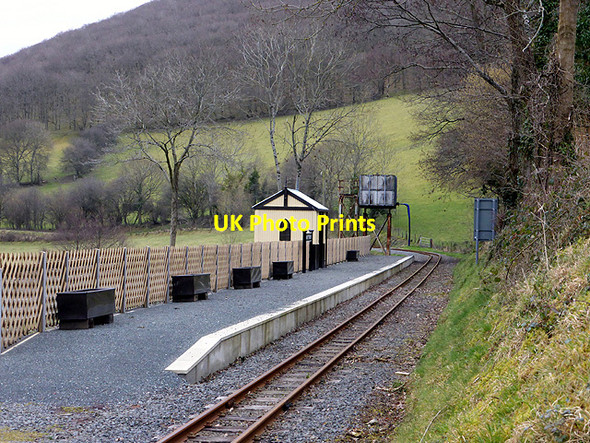 Photo 6"x4" The new platform and waiting shelter at Nantyronen, Vale of Rheidol Railway Nantyronen Station c2014