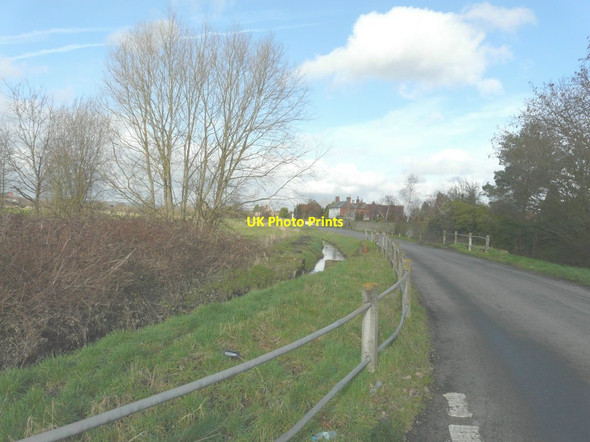 Photo 6"x4" Looking north-northwest along Queen Street Gain Hill c2014