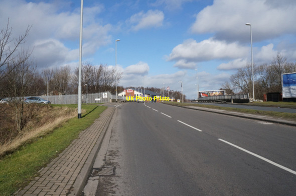 Photo 6"x4" A639, Wakefield Road towards Leeds Belle Isle\/SE3129 c2014