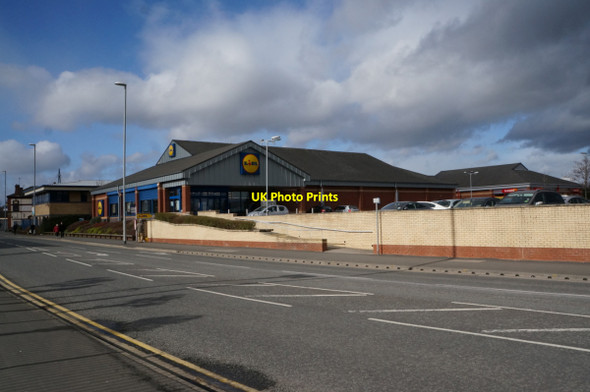 Photo 6"x4" Lidl on Church Street, Hunslet Hunslet c2014