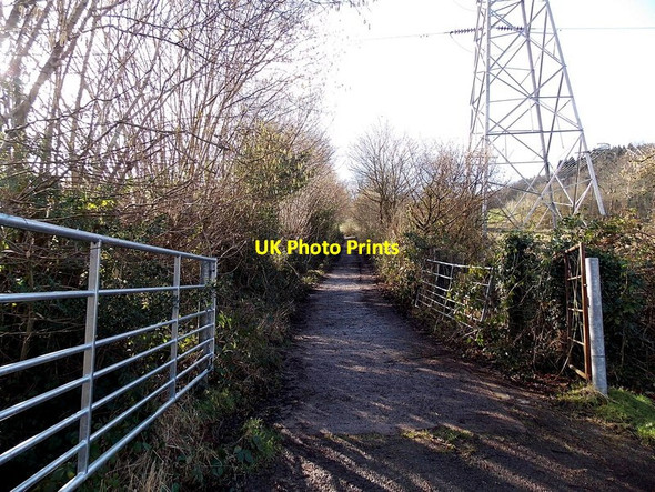 Photo 6"x4" Lane above Blaencwmboi Villas, Abercwmboi Mountain Ash\/Aberpennar c2014
