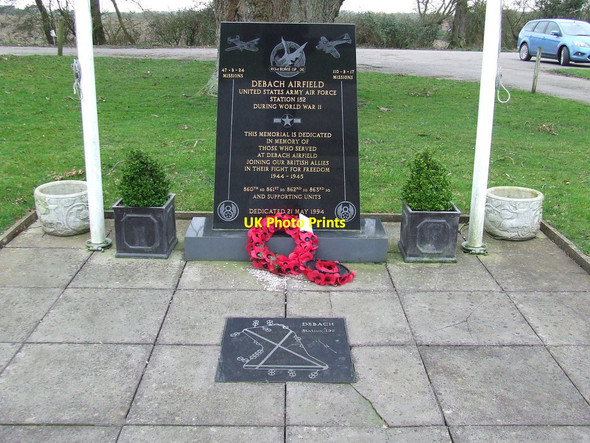 Photo 6"x4" U.S.A.A.F. Memorial Clopton Corner c2014