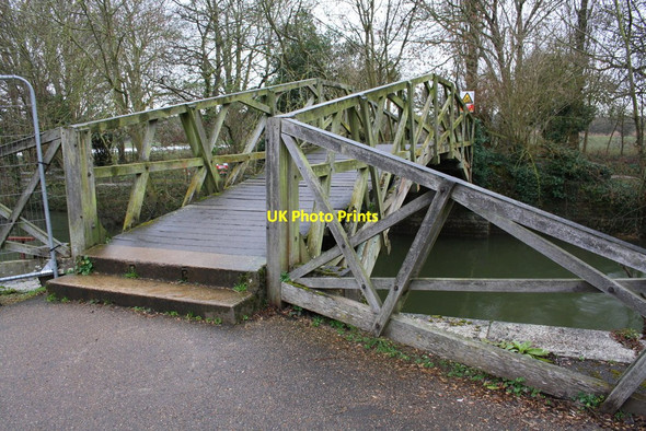 Photo 6"x4" Footbridge at south end of Iffley Lock Iffley c2014