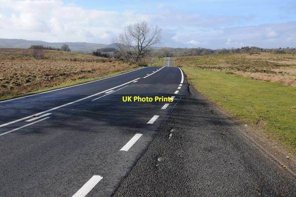 Photo 6"x4" The A488 near Penybont Penybont\/SO1164 c2014