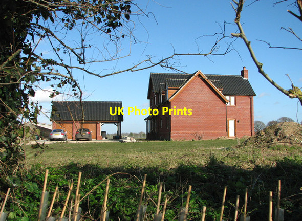 Photo 6"x4" New house by poultry farm Hulver Street c2014