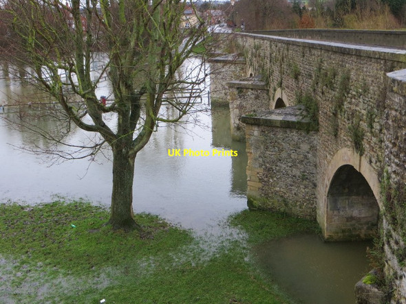 Photo 6"x4" Water in the Arches Wallingford c2013