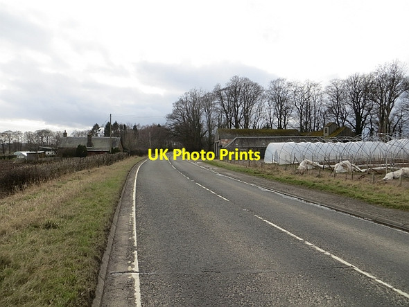 Photo 6"x4" A94, Wester Denhead Coupar Angus c2014