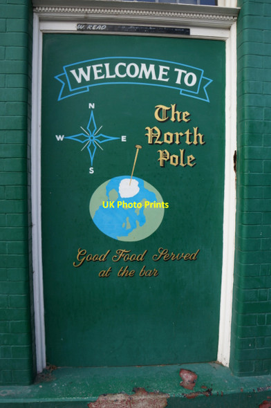 Photo 6"x4" The North Pole on Manilla Street Poplar\/TQ3780 c2014