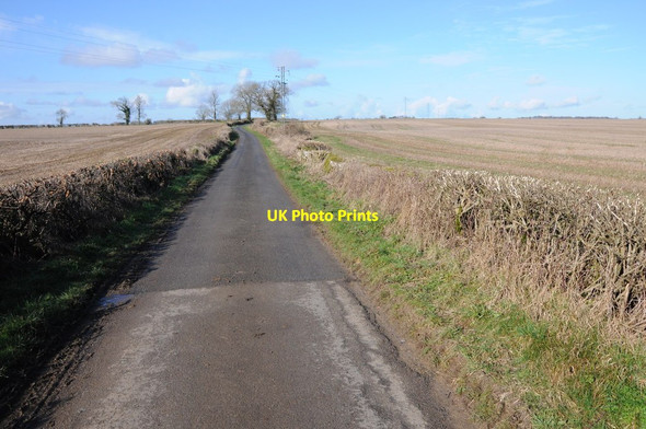 Photo 6"x4" Country road Tarlton c2014