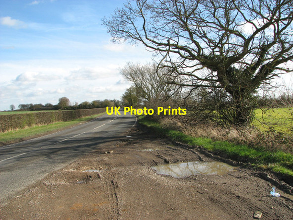 Photo 6"x4" To Hethel Bridge on Wymondham Road Penny's Green c2014