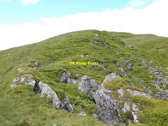Photo 6"x4" Creag Chaoruinneach Ardchullarie More c2014