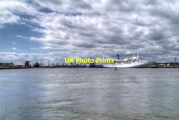 Photo 6"x4" River Tyne, North Shields South Shields c2014
