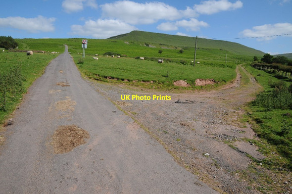 Photo 6"x4" Road below Hay Bluff Fforddlas c2014