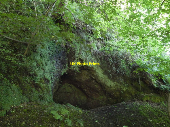 Photo 6"x4" Cave at Ardmore Kelhurn c2014