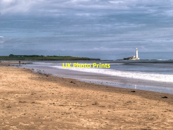Photo 6"x4" Whitley Sands - View towards St Mary's Lighthouse Whitley Bay c2014