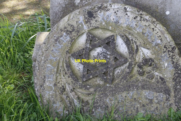 Photo 6"x4" The Broken Piece Llansantffraed-in-Elwel c2014