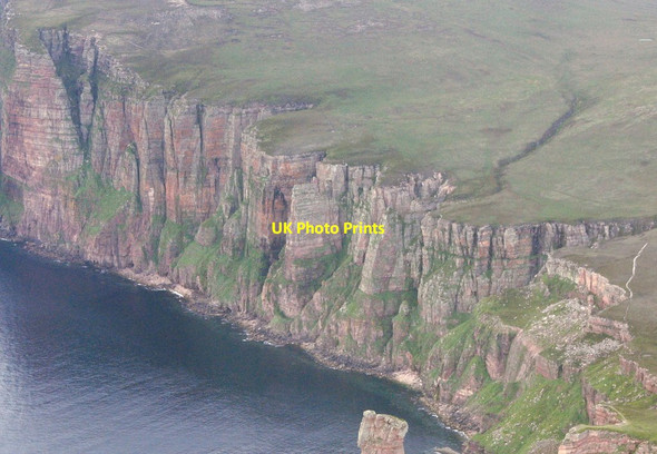 Photo 6"x4" Cliffs and seashore just to the north of the Old Man of Hoy Rackwick\/ND2099 c2014