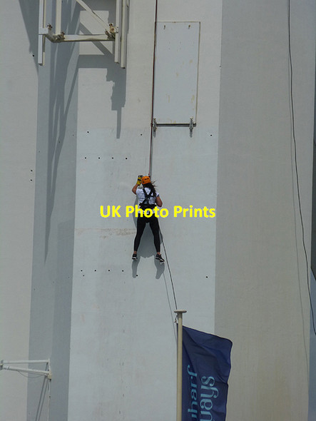 Photo 6"x4" Abseiling on Spinnaker Tower Newtown\/SZ6199 c2014