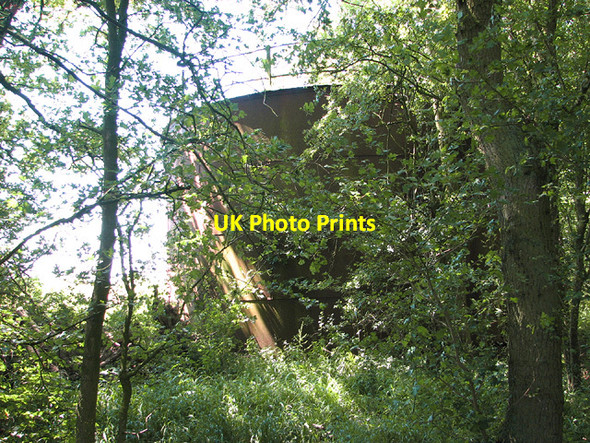 Photo 6"x4" Large old tank beside Slough Lane Pristow Green c2014