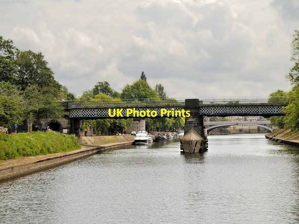 Photo 6"x4" River Ouse, Scarborough Bridge York\/SE5951 c2014