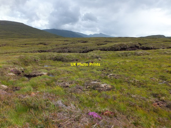 Photo 6"x4" Peat hags, Druim na Cr\u00c3\u00acche Loch nam Breac M\u00e8ith c2014