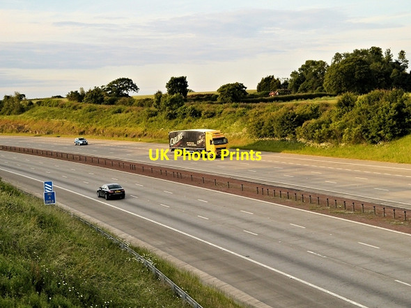 Photo 6"x4" Northbound M1 near Hollinthorpe Hollinthorpe c2014