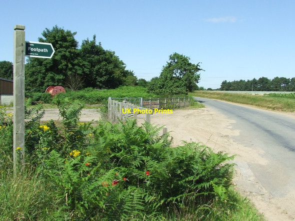 Photo 6"x4" Footpath Sign Butley c2014