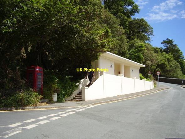 Photo 6"x4" North Sands, public toilets and phone box Salcombe c2014