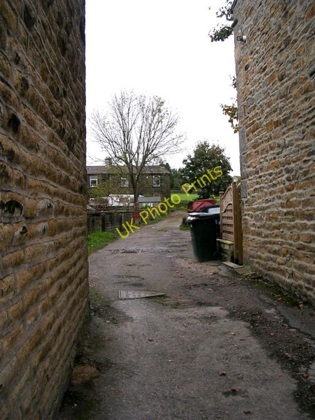 Photo 6"x4" Footpath - Colne Road Cross Hills\/SE0044 c2008