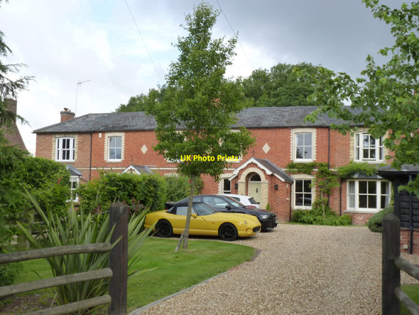 Photo 6"x4" Wellside Villas, Stoke Row Stoke Row c2014