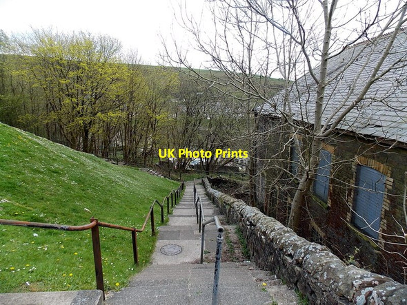 Photo 6"x4" Steps down from Abercerdin Road, Evanstown Evanstown c2014