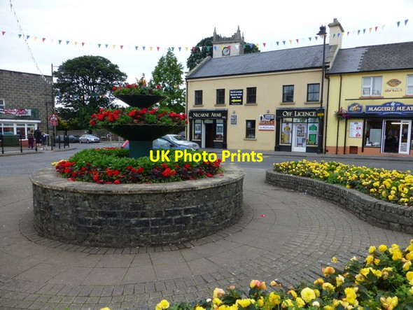Photo 6"x4" Floral display, Irvinestown Irvinestown c2014