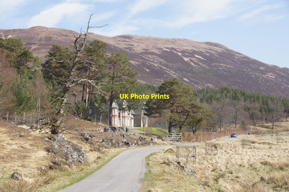 Photo 6"x4" Braulen Lodge, Glen Strathfarrar Braulen Lodge c2015