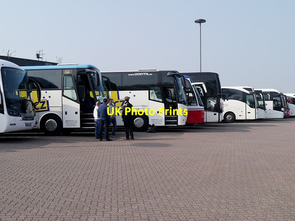 Photo 6"x4" Coach Park outside Windsor and Eton Central Station Eton c2015