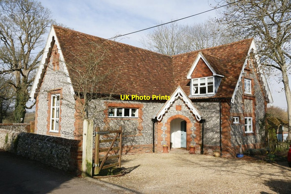 Photo 6"x4" The Old Church School Abbots Worthy c2015
