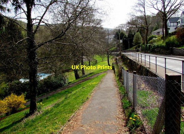 Photo 6"x4" Entrance path to Clydach Park, Ynysybwl Ynysybwl c2015