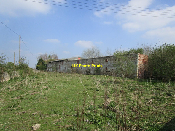 Photo 6"x4" Derelict farm buildings at Almholme Almholme c2015