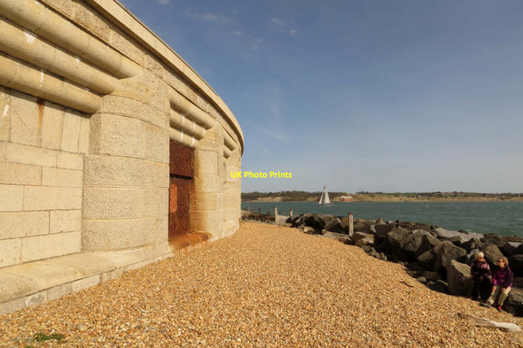 Photo 6"x4" Beach and sea defences by Hurst Castle Colwell\/SZ3287 c2015